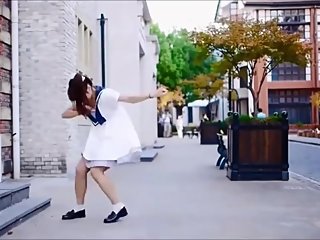 CUTE JAPANESE GIRL KAWAII DESU DANCING NINJA RE BANG BANG